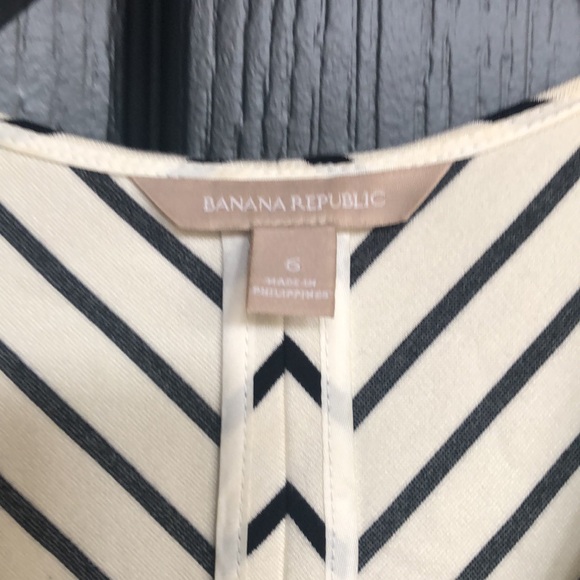 Banana Republic Mad Men Black & White Diagonal Stripe Dress - Excellent! 6 - Picture 3 of 14